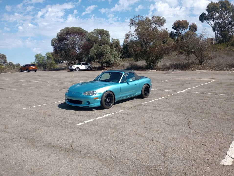 2002 Mazda NB MX-5 Miata - Image 4 of 7
