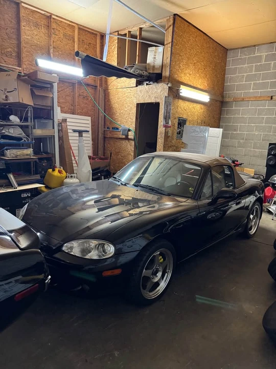 2002 Mazda NB MX-5 Miata - Image 2 of 7