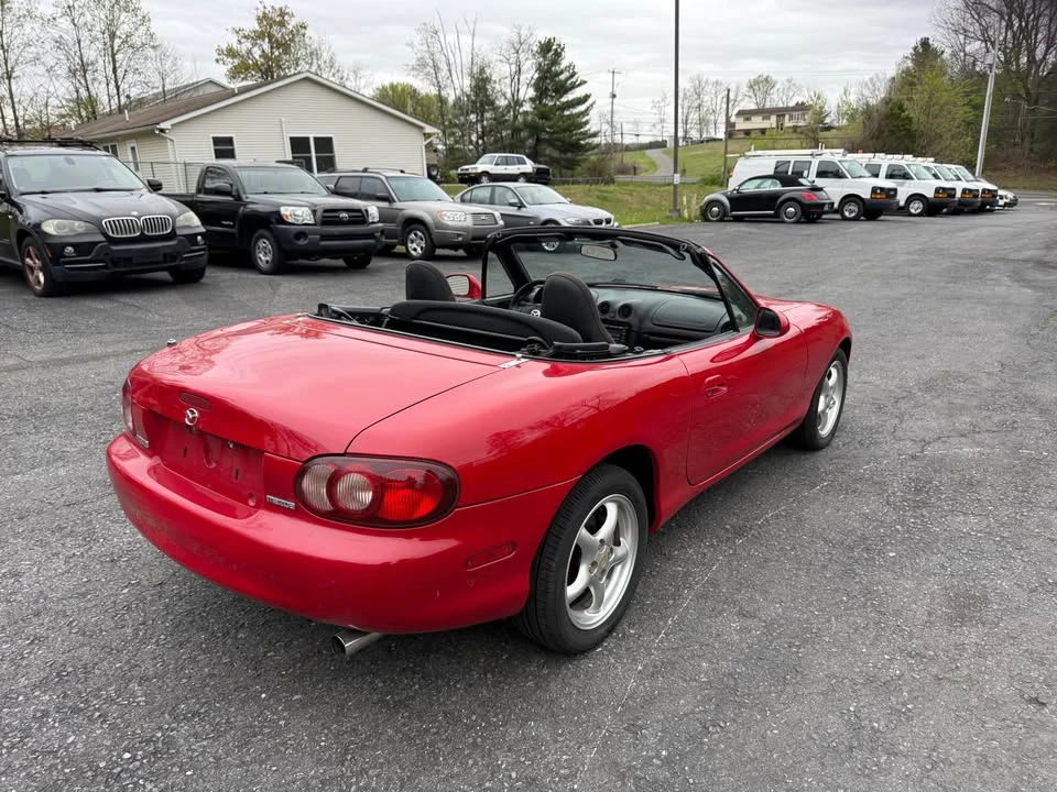 2002 Mazda NB MX-5 Miata - Image 16 of 17