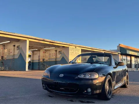 2002 Mazda MX-5 Miata Convertible