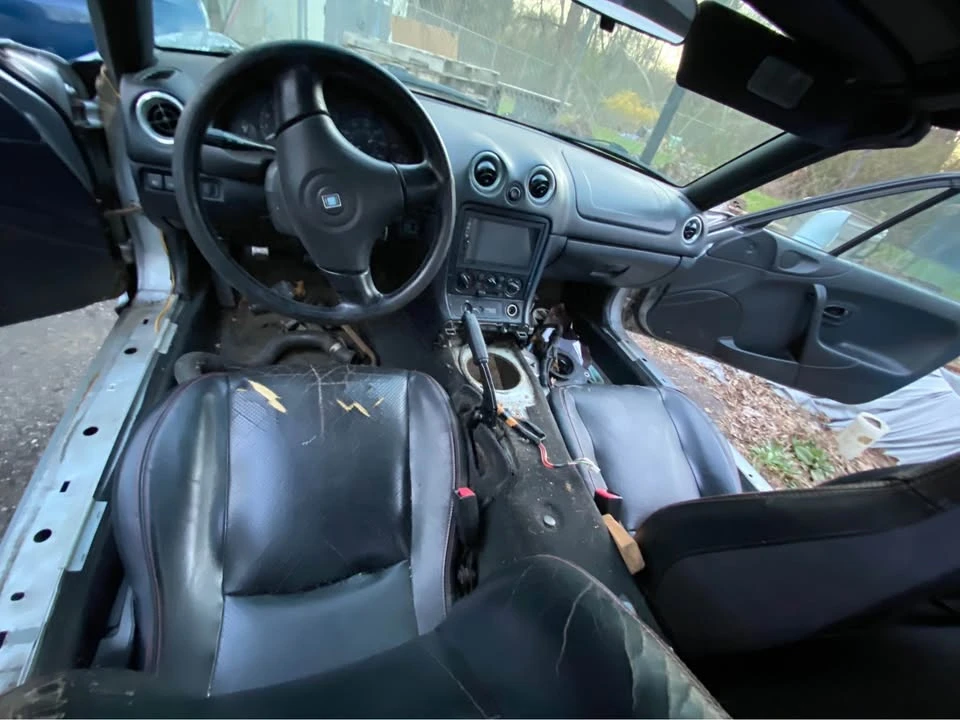 2002 Mazda NB MX-5 Miata - Image 15 of 20