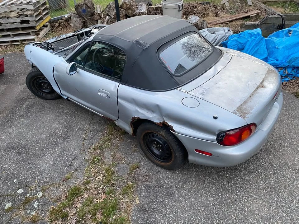 2002 Mazda NB MX-5 Miata - Image 5 of 20
