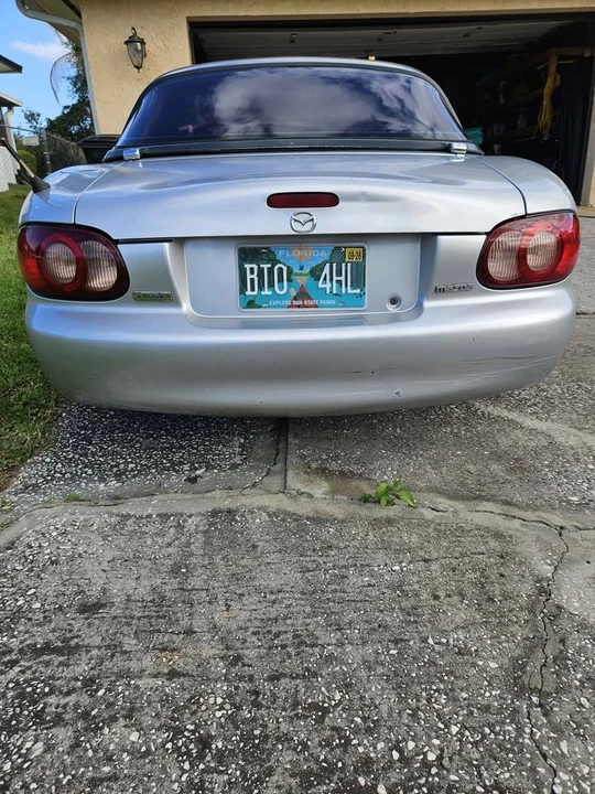 2002 Mazda NB MX-5 Miata - Image 4 of 16