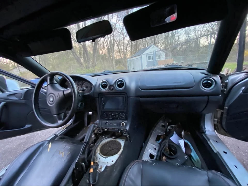 2002 Mazda NB MX-5 Miata - Image 14 of 20