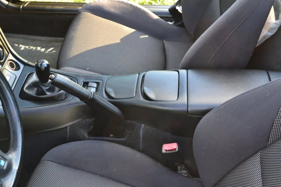 2002 Mazda NB MX-5 Miata - Image 9 of 18