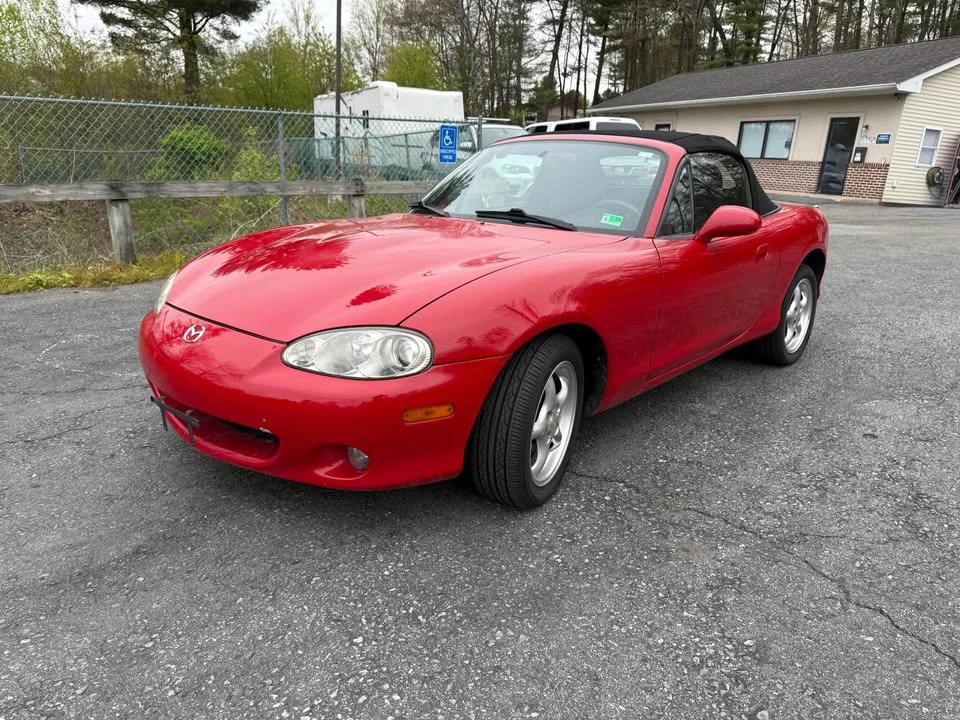 2002 Mazda NB MX-5 Miata - Image 2 of 17
