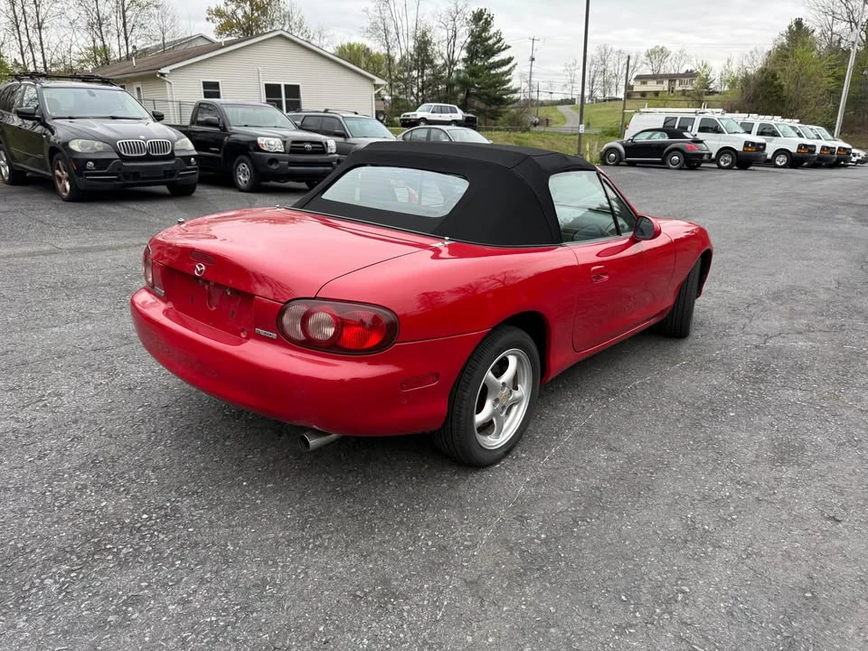2002 Mazda NB MX-5 Miata - Image 6 of 17