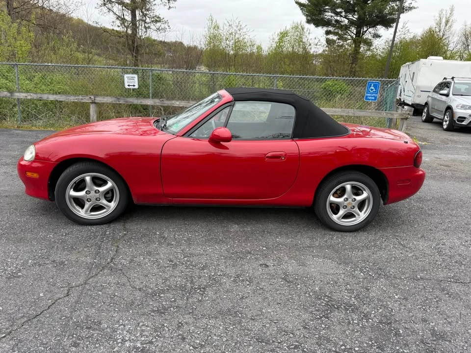 2002 Mazda NB MX-5 Miata - Image 3 of 17