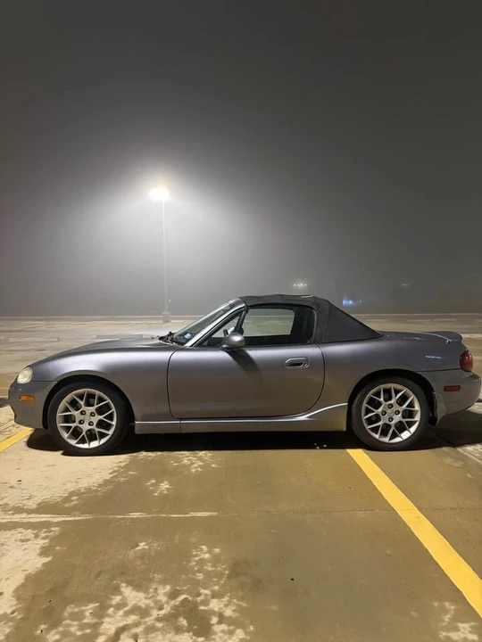 2002 Mazda NB MX-5 Miata - Image 3 of 5