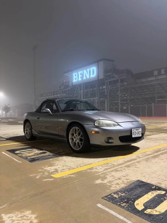 2002 Mazda NB MX-5 Miata - Image 5 of 5