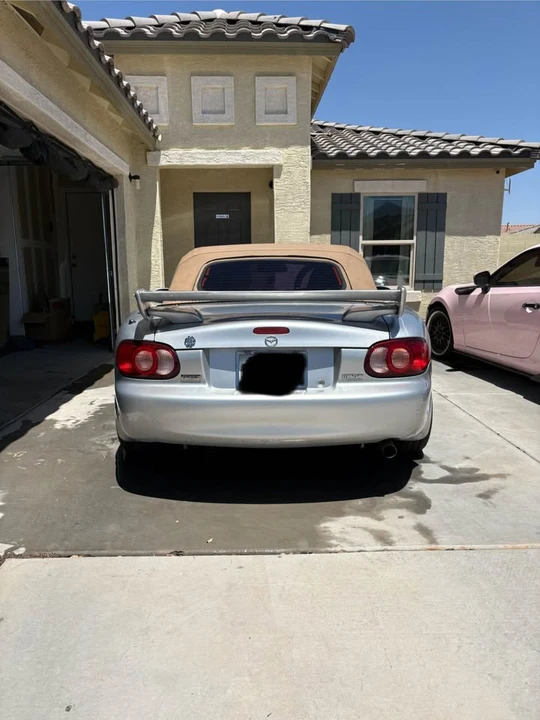 2002 Mazda NB MX-5 Miata - Image 5 of 10