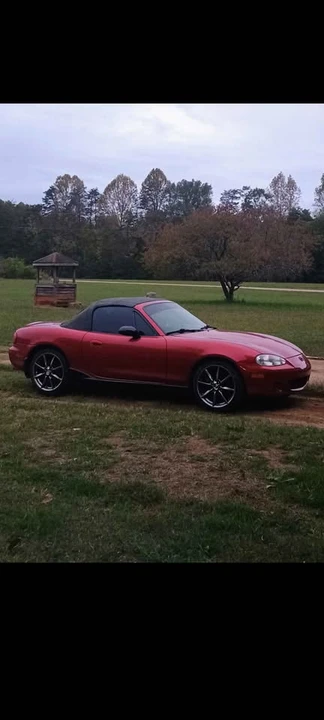 2002 Mazda NB MX-5 Miata - Image 2 of 6