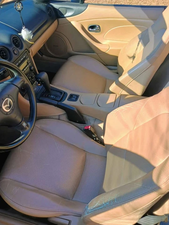 2002 Mazda NB MX-5 Miata - Image 5 of 6