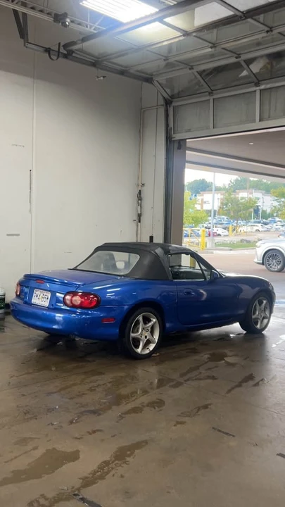 2002 Mazda NB MX-5 Miata - Image 4 of 7