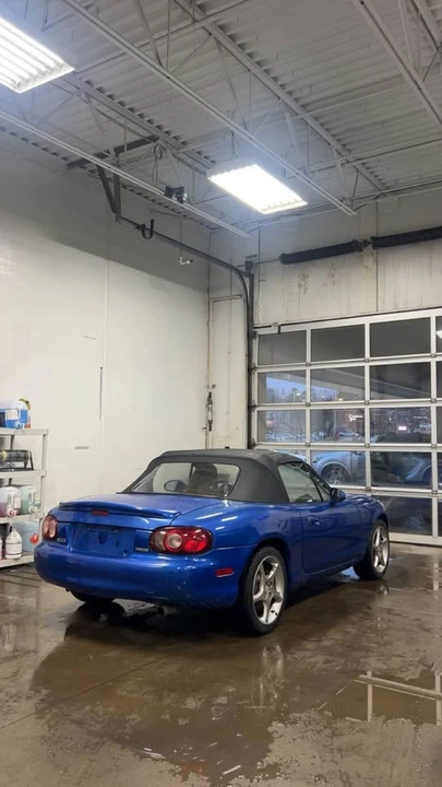 2002 Mazda NB MX-5 Miata - Image 9 of 17