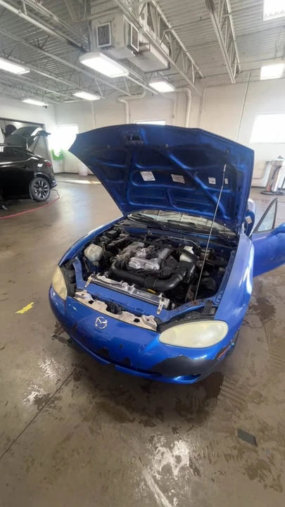 2002 Mazda NB MX-5 Miata - Image 11 of 17