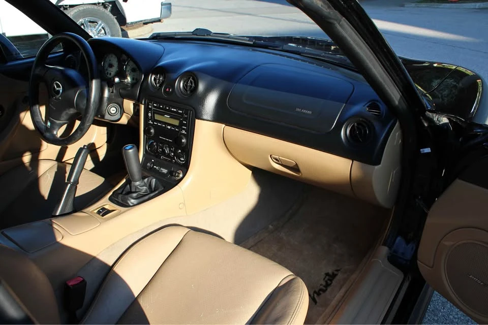 2002 Mazda NB MX-5 Miata - Image 9 of 9