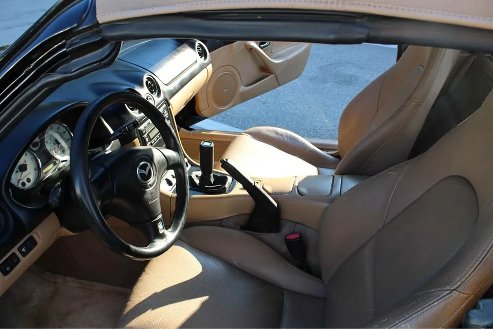 2002 Mazda NB MX-5 Miata - Image 6 of 9