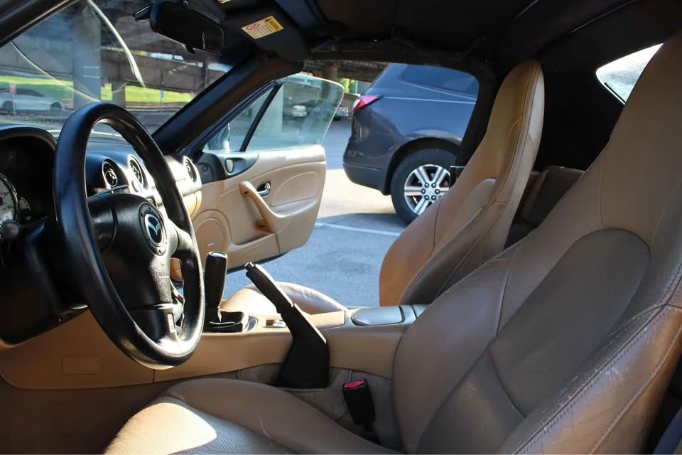2002 Mazda NB MX-5 Miata - Image 7 of 9