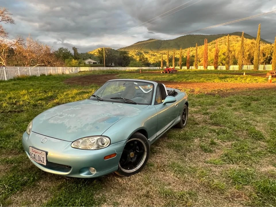 2002 Mazda NB MX-5 Miata - Image 4 of 8