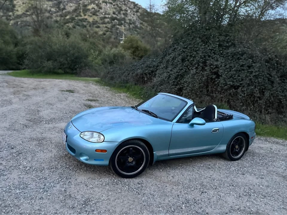 2002 Mazda NB MX-5 Miata - Image 2 of 8