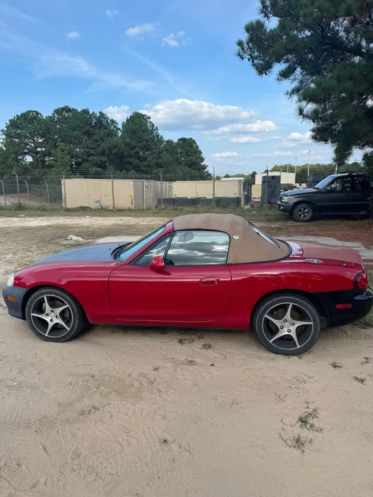 2002 Mazda NB MX-5 Miata - Image 4 of 5