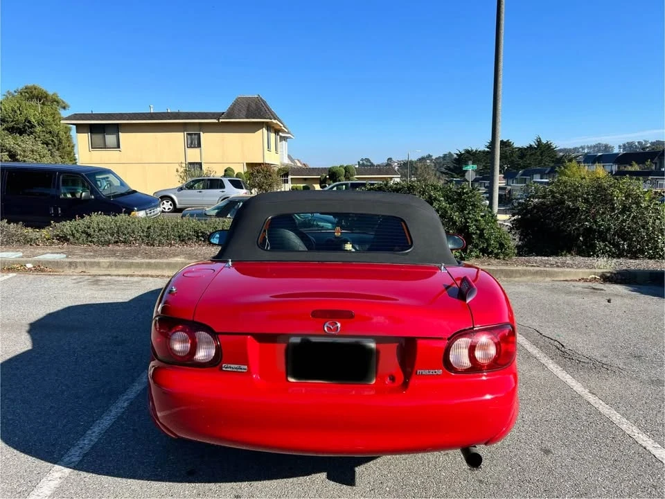 2002 Mazda NB MX-5 Miata - Image 4 of 17