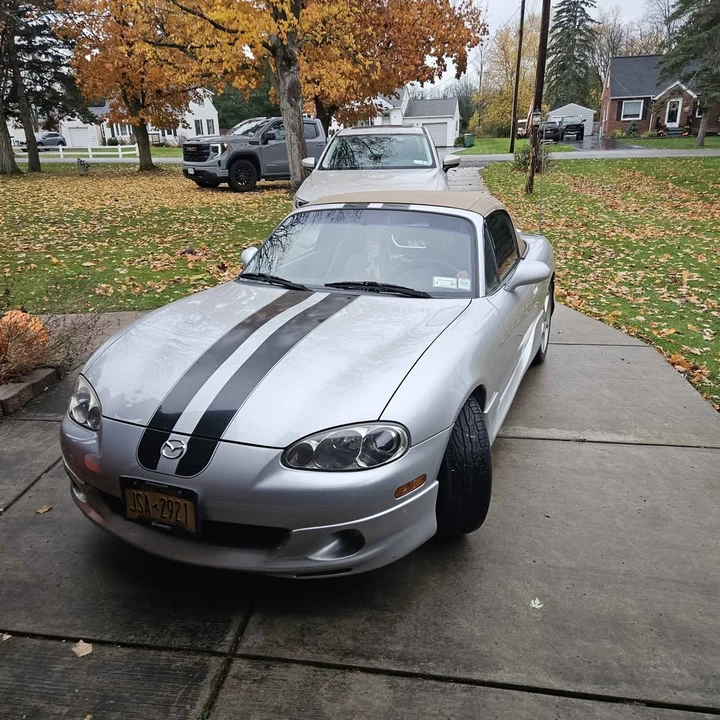 2002 Mazda NB MX-5 Miata - Image 3 of 8