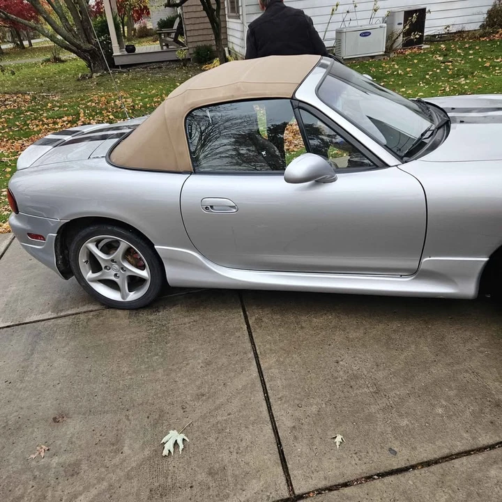 2002 Mazda NB MX-5 Miata - Image 2 of 8