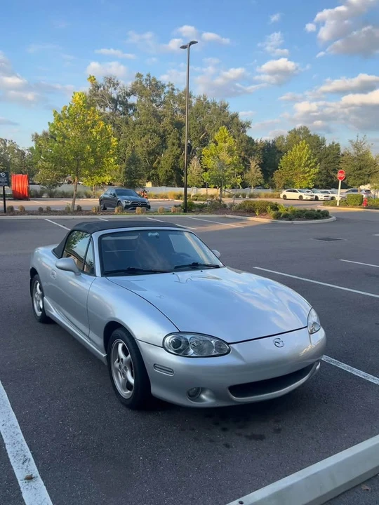 2002 Mazda NB MX-5 Miata - Image 2 of 4