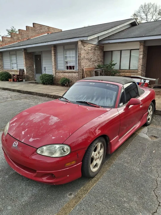 2002 Mazda NB MX-5 Miata - Image 8 of 12