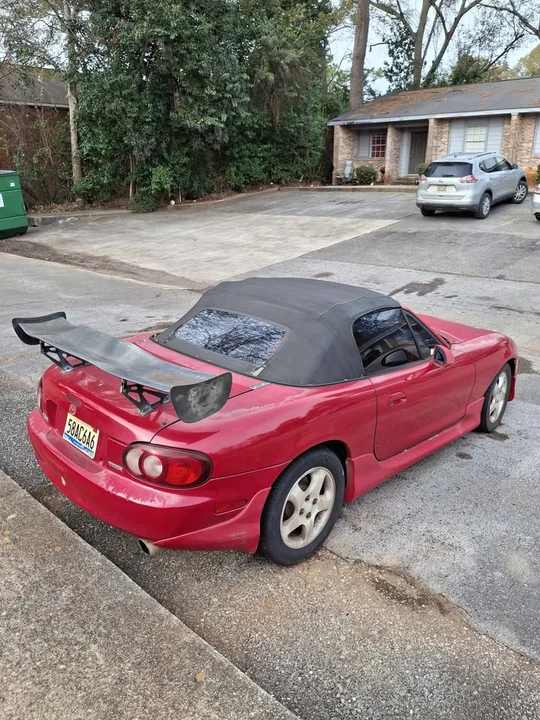 2002 Mazda NB MX-5 Miata - Image 4 of 12