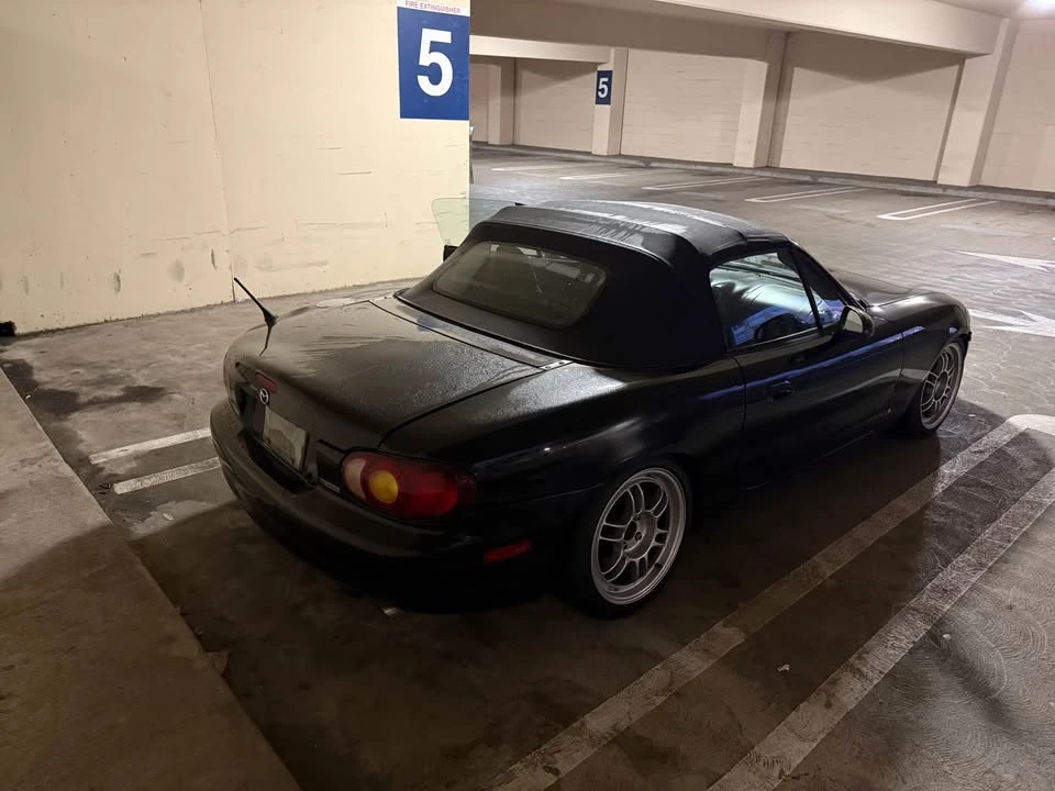 2002 Mazda NB MX-5 Miata - Image 3 of 5