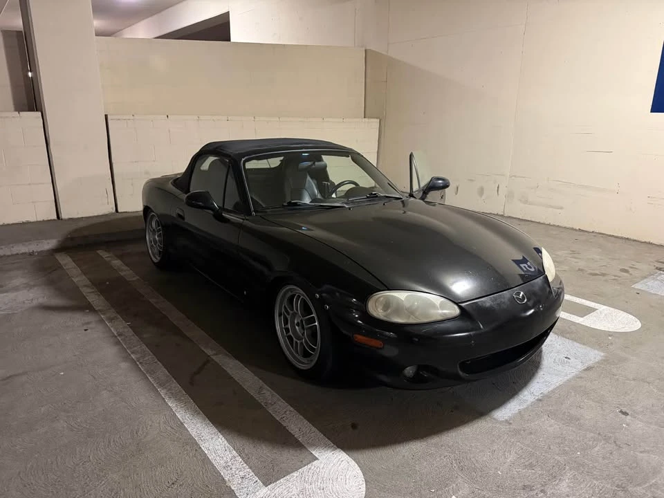 2002 Mazda NB MX-5 Miata - Image 2 of 5