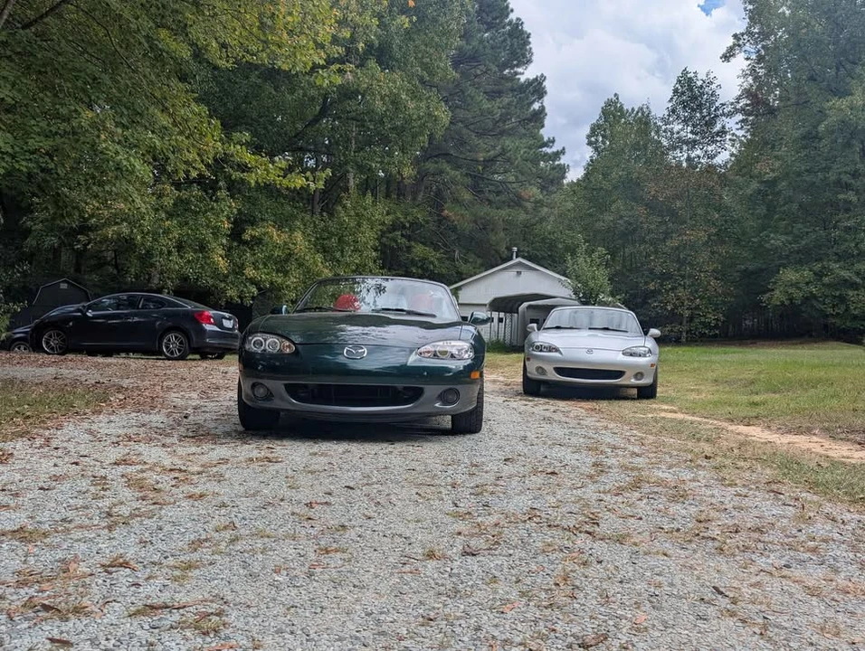 2002 Mazda NB MX-5 Miata - Image 3 of 5