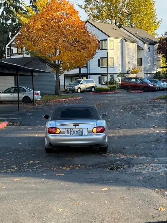 2002 Mazda NB MX-5 Miata - Image 2 of 9