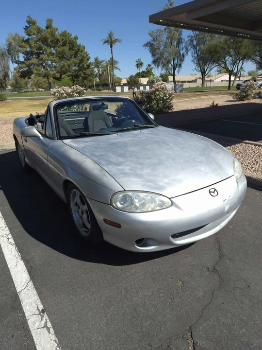 2002 Mazda NB MX-5 Miata - Image 2 of 9