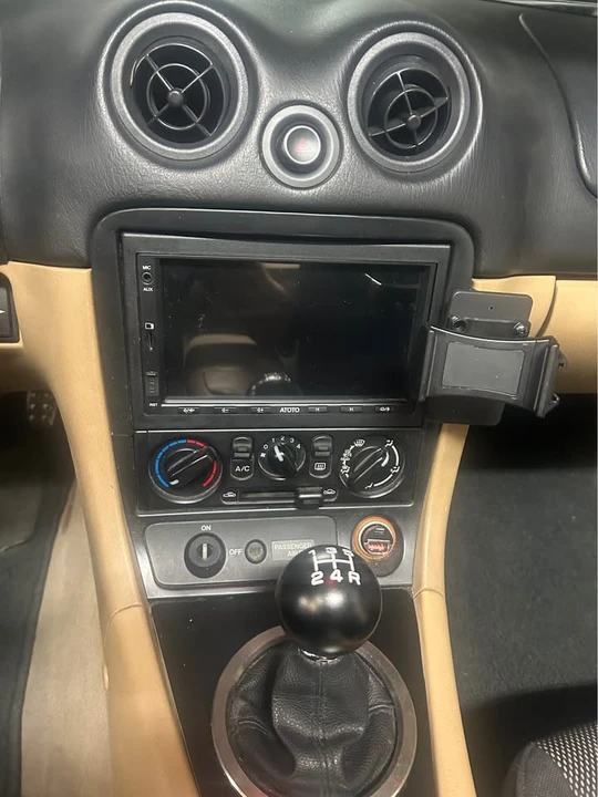 2002 Mazda NB MX-5 Miata - Image 16 of 19