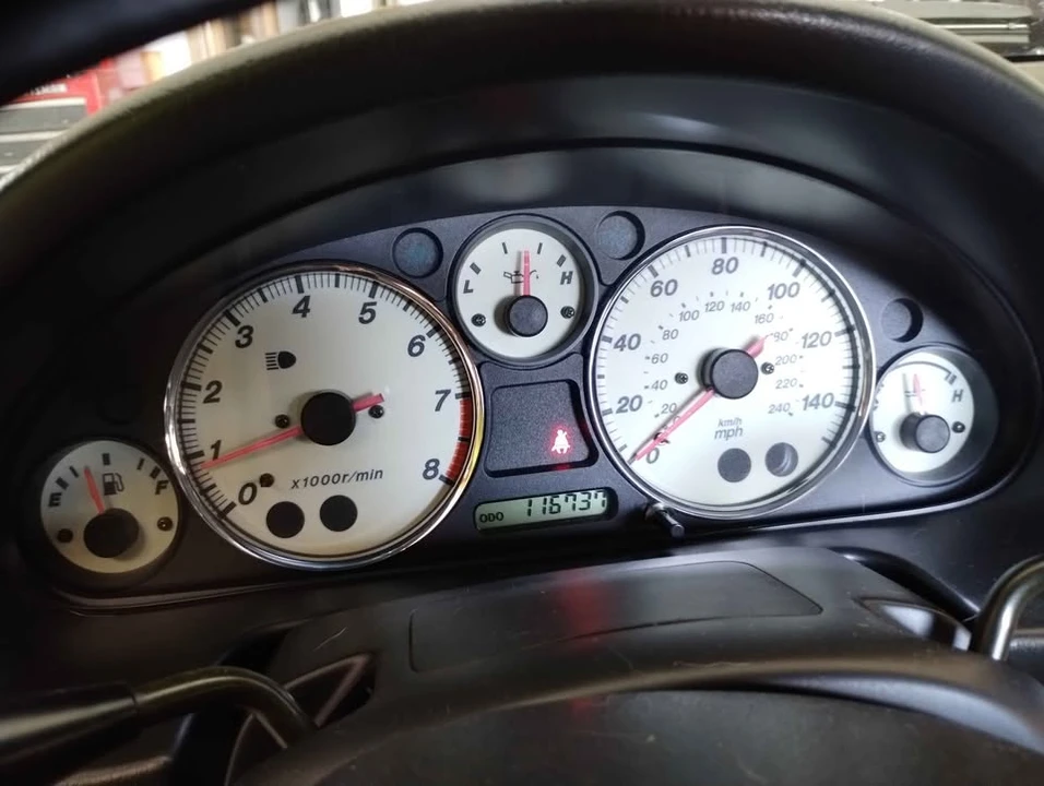 2002 Mazda NB MX-5 Miata - Image 8 of 18