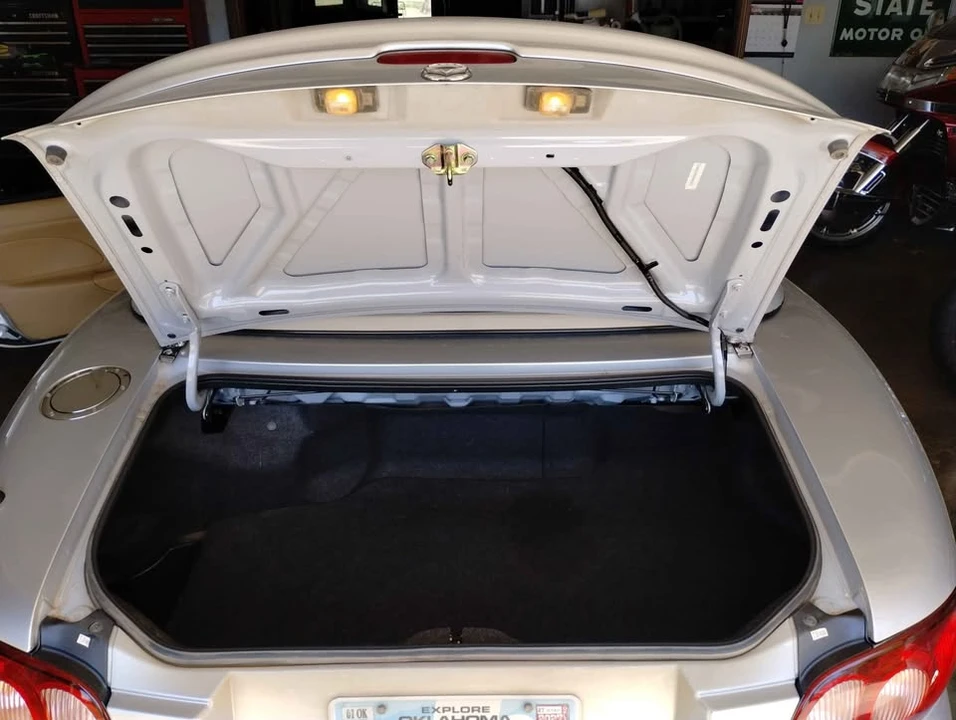 2002 Mazda NB MX-5 Miata - Image 15 of 18