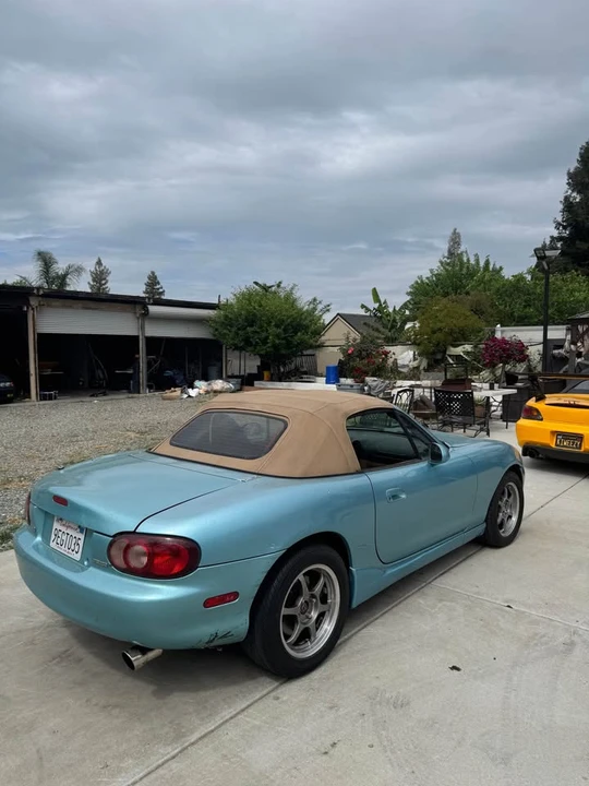2002 Mazda NB MX-5 Miata - Image 2 of 6