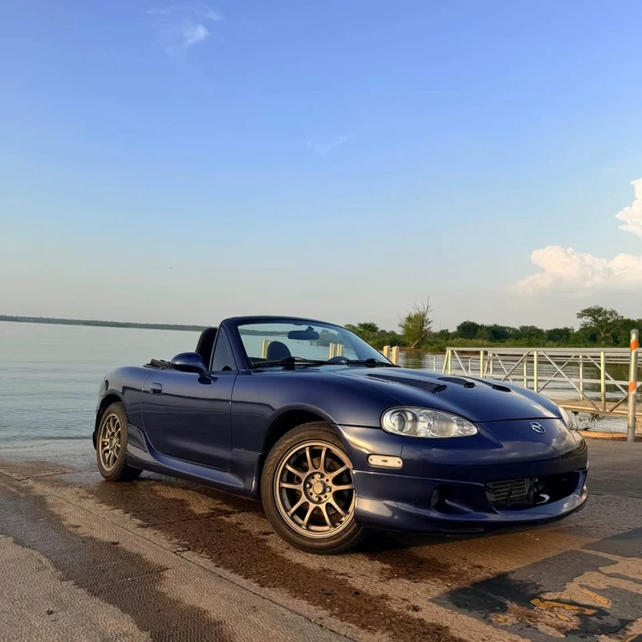 2002 Mazda NB MX-5 Miata - Image 2 of 13