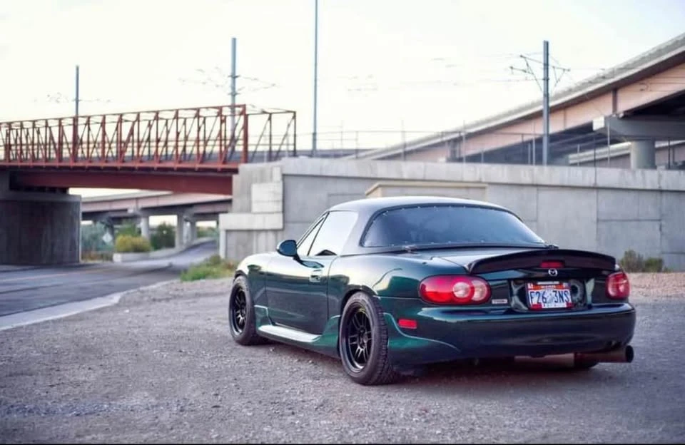 2002 Mazda NB MX-5 Miata - Image 7 of 8