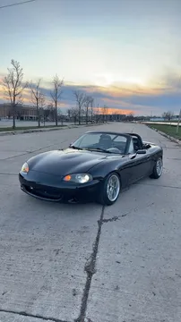 2002 Mazda MX-5 Miata LS Convertible