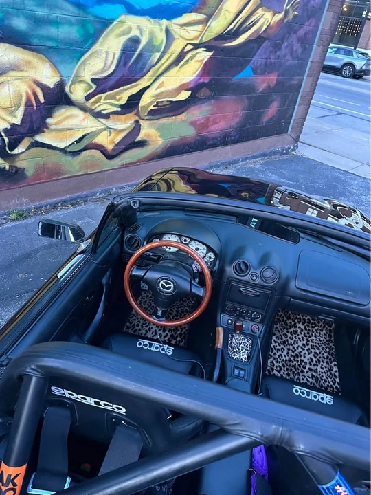 2002 Mazda NB MX-5 Miata - Image 3 of 9