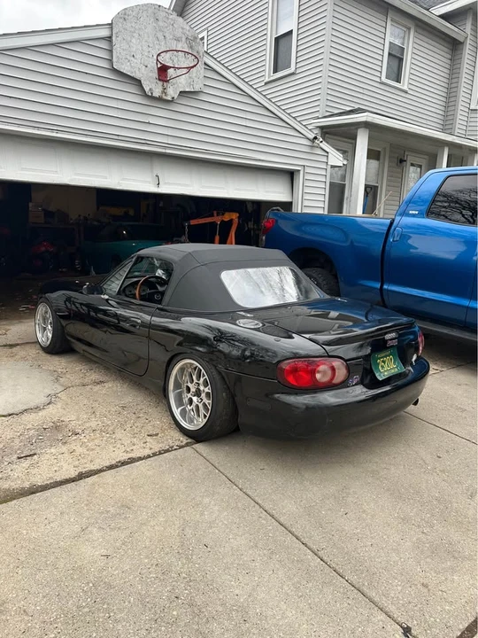 2002 Mazda NB MX-5 Miata - Image 7 of 9