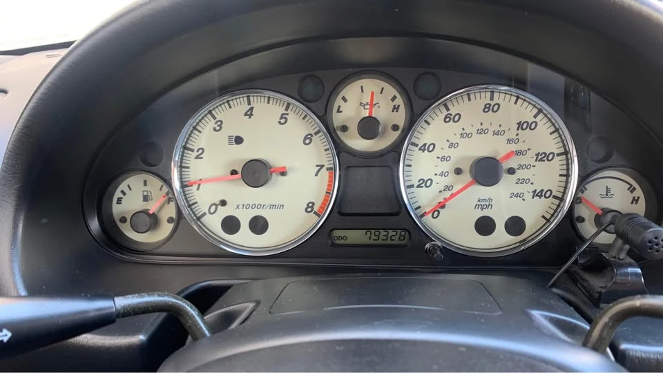 2002 Mazda NB MX-5 Miata - Image 10 of 11