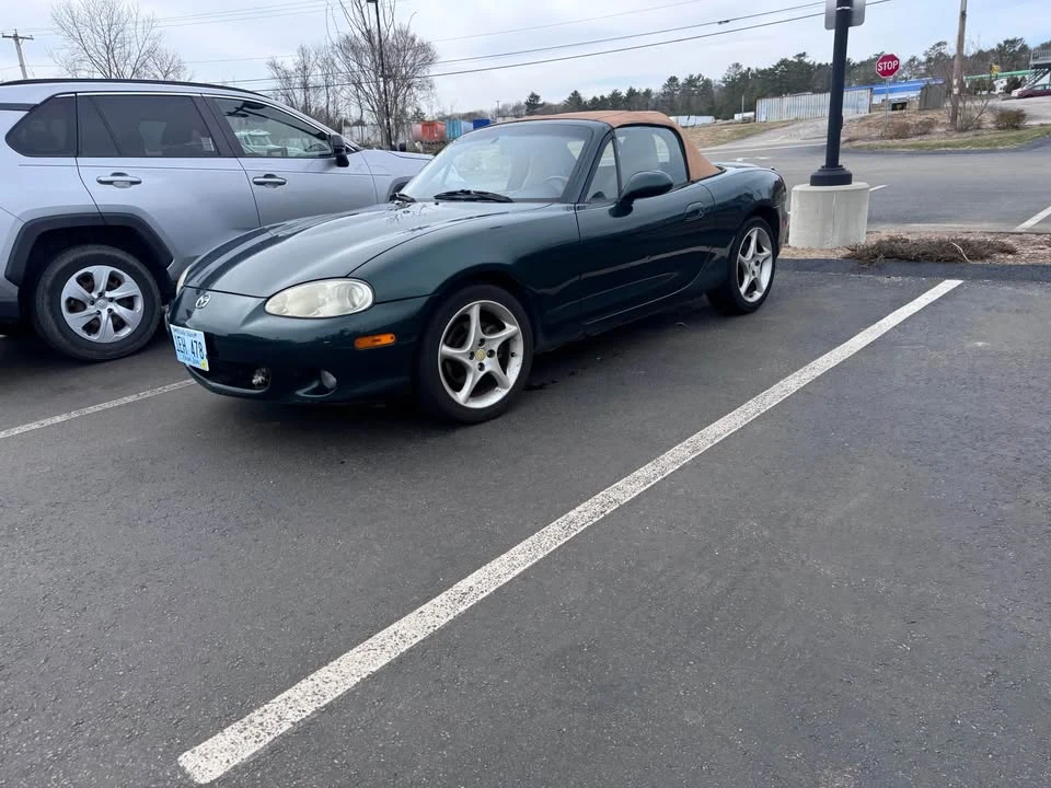 2002 Mazda NB MX-5 Miata - Image 2 of 4