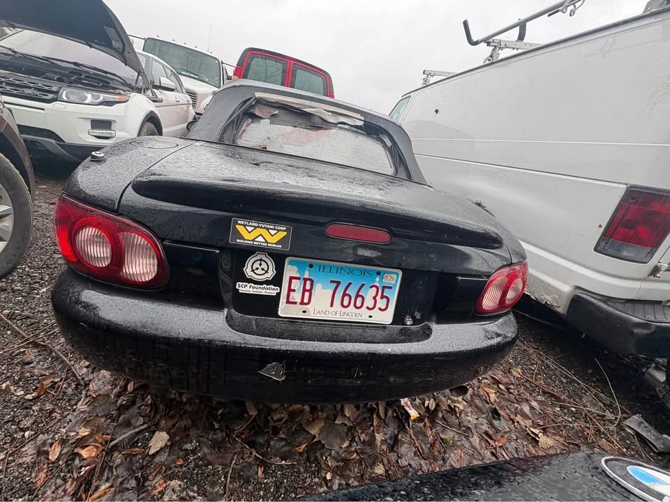 2002 Mazda NB MX-5 Miata - Image 4 of 9