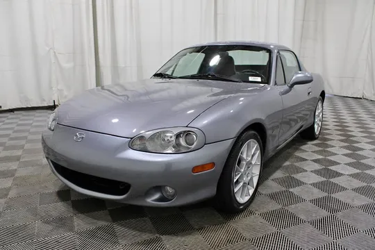 2002 Mazda MX-5 Miata SE
